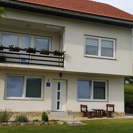 Apartment Fuduric Слуни Экстерьер фото