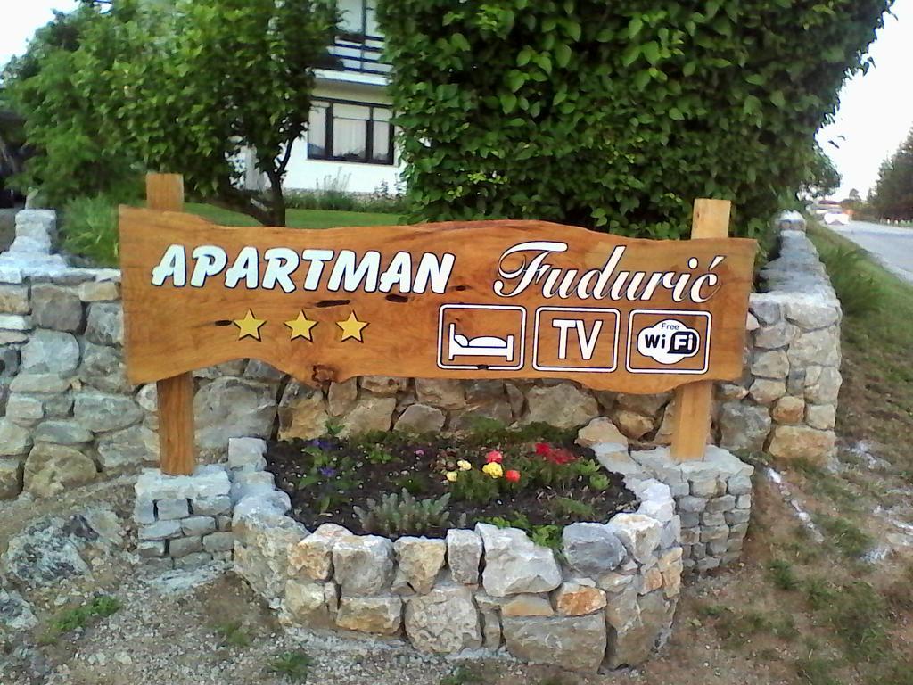 Apartment Fuduric Слуни Экстерьер фото